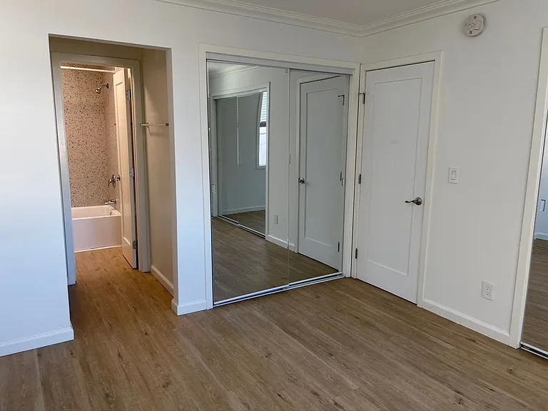 LUXURY LIVING AT AN AFFORDABLE PRICE — Photo 16