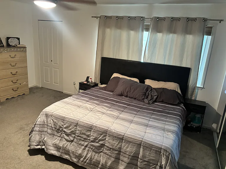 1069 Pendleton Ct — Photo 7