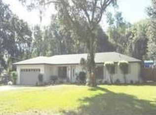2132 Live Oak Dr, Fruitland Park, FL 34731