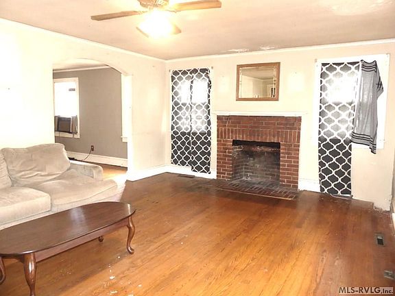 4th image of 1026 Jefferson St