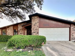 5651 Condon Ln, Houston, TX 77053