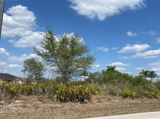 2702 71st St W #12, Lehigh Acres, FL 33971