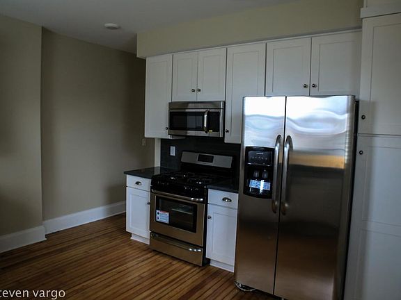 All stainless steel appliance package, including gas range!