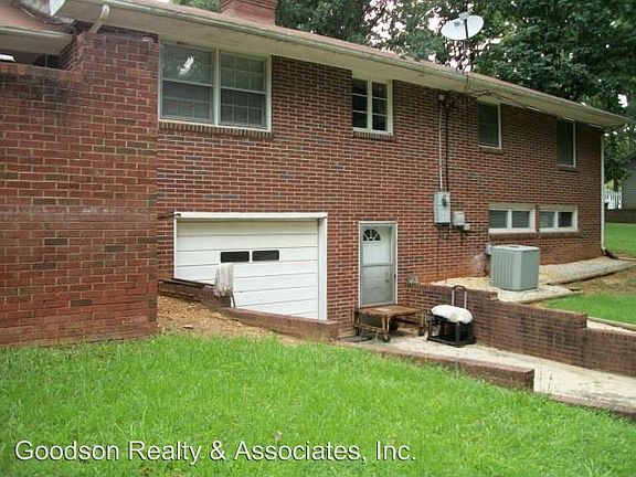 2nd image of 3512 Maiden Hwy