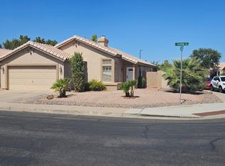 912 S Scallop Dr, Gilbert, AZ 85233