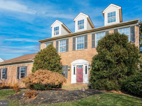 4451 Blue Ridge Dr, Doylestown, PA 18902