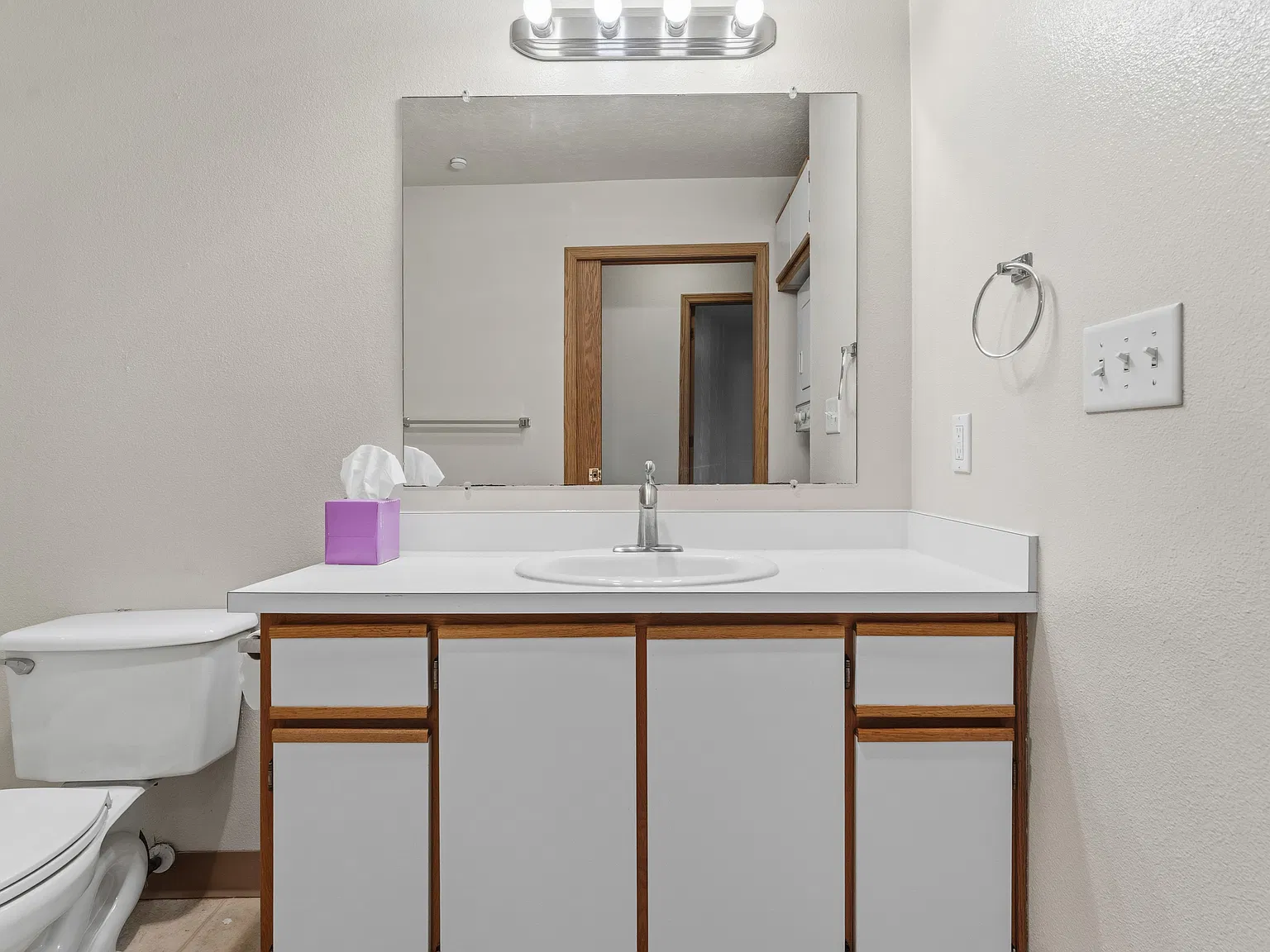 2 bed, 801 sqft, $1,495 — Photo 4
