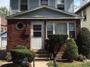 14624 Kalmia Ave #WHOLE, Flushing, NY 11355