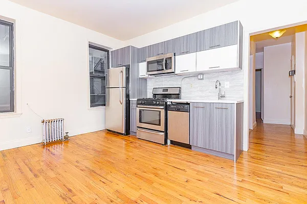 Rented by MySpaceNYC | media 6