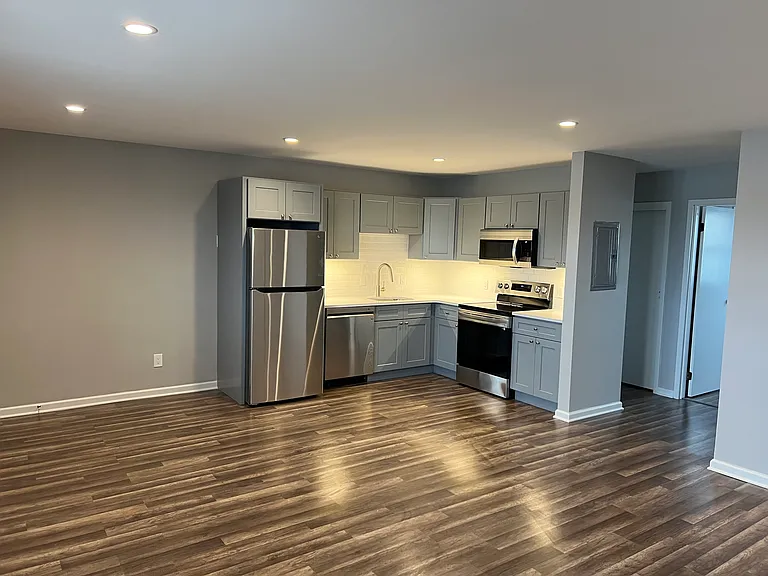 149 Myrtle Ave #2 — Photo 8