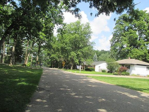 5th image of 3072 Coventry Dr