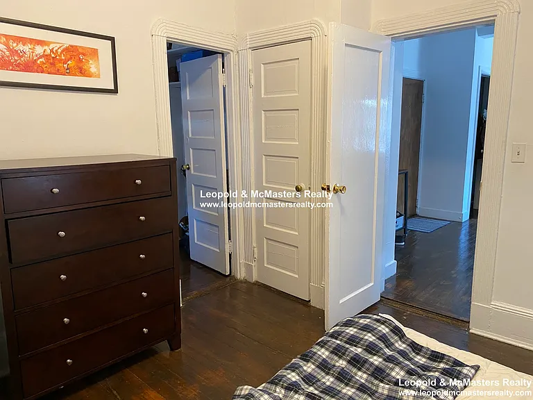 Garden - Grove St Apartments — Photo 18