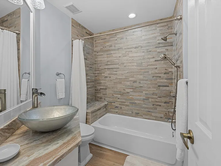 2104 Country Golf Dr — Photo 9