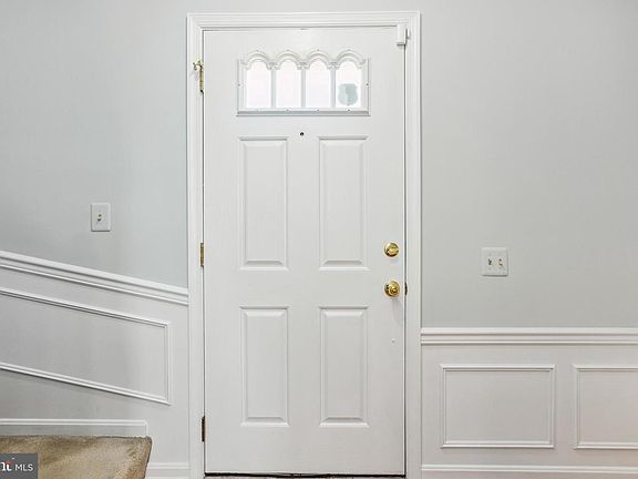 5th image of 2832 Cleeve Hill Ct