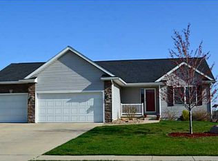 413 21st St SW, Altoona, IA 50009