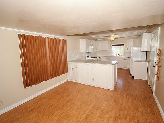 5th image of 80 W Yellowstone Dr