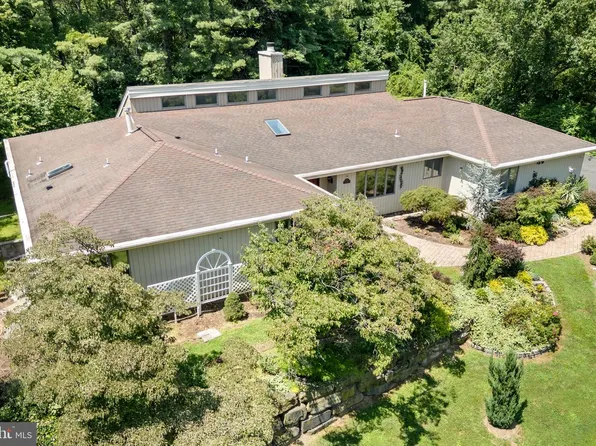 12 Oak Pl, Princeton, NJ 08540