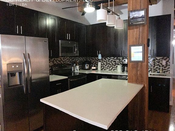 3rd image of 225 W Huron St APT 518