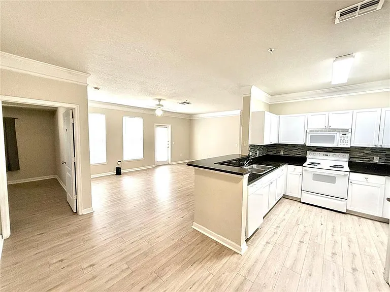 8842 Villa View Cir #3 — Photo 20