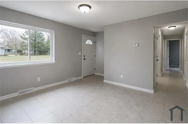 Building Photo - 4619 Maren Dr