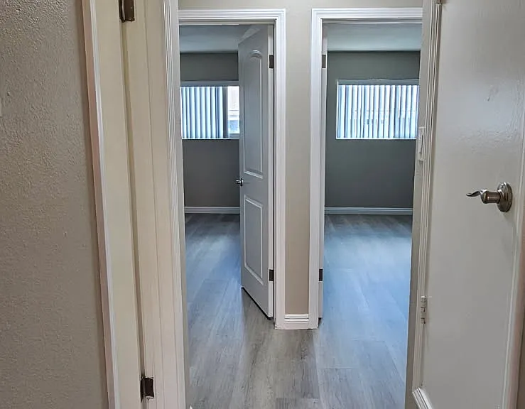 Puerta Madera Apartments — Photo 1