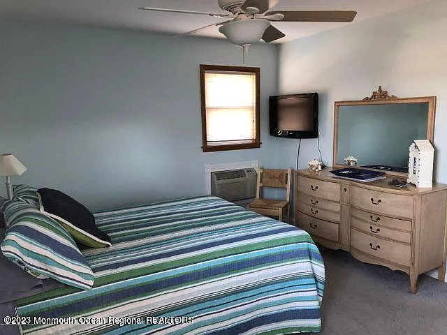 310 Maryland Ave #20B — Photo 9