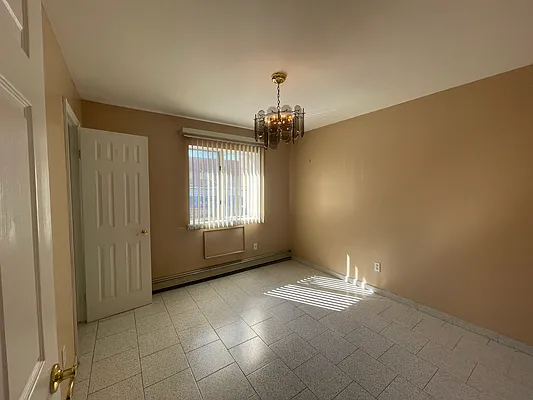 Sold by Remax Real Estate Professionals | media 22