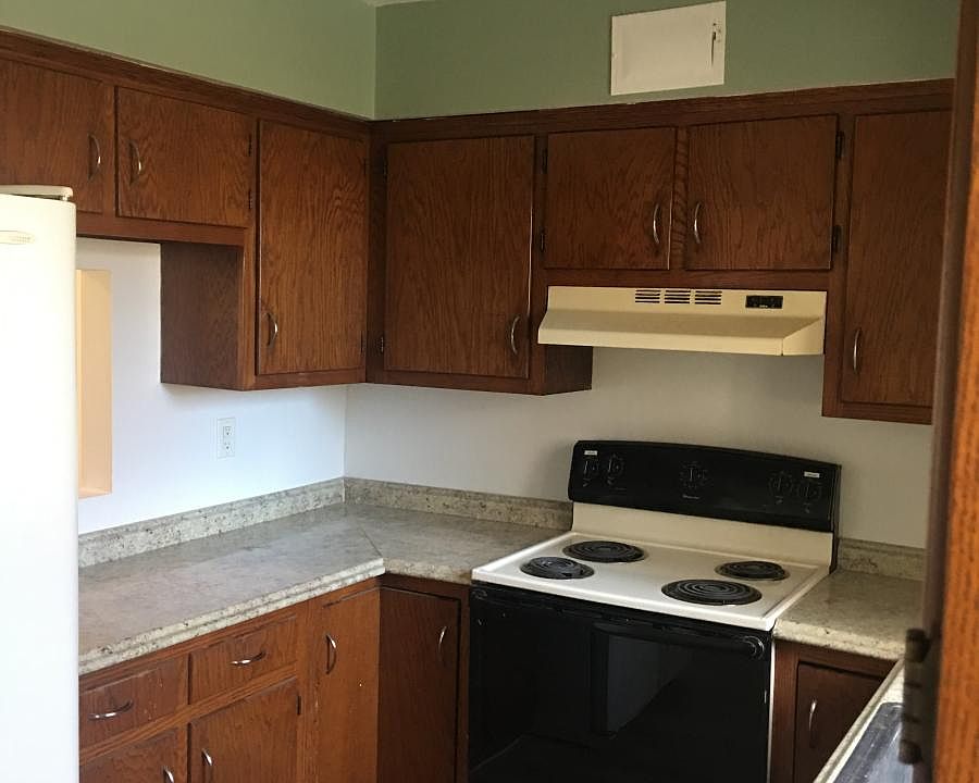 kitchen with electric stove