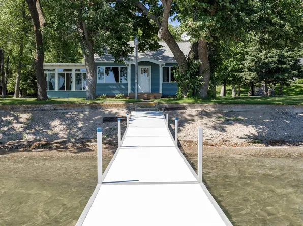 22558 Senns Beach Dr, Detroit Lakes, MN 56501