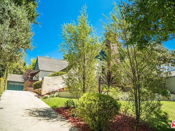 3rd image of 3012 Haddington Dr