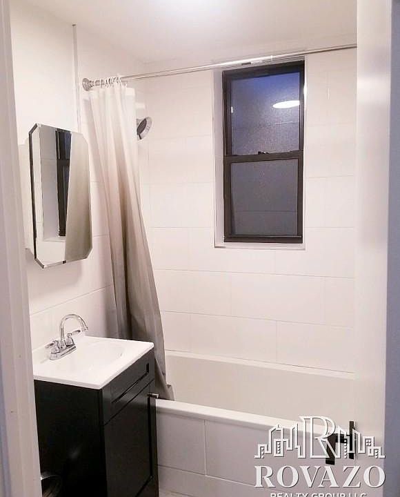 2nd image of 200 Clinton Ave #2