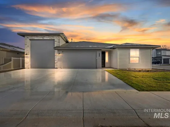 2596 E Jonagold Ct, Emmett, ID 83617