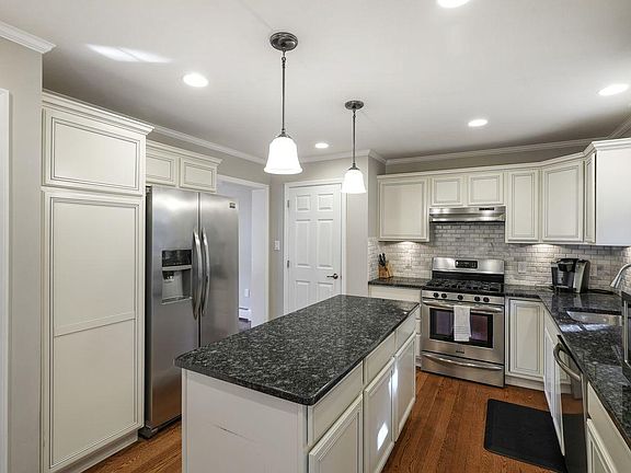 Kitchen with ss appliances