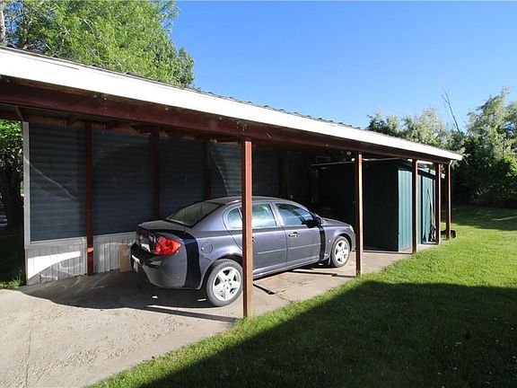 3rd image of 52 Prince Of Wales Dr