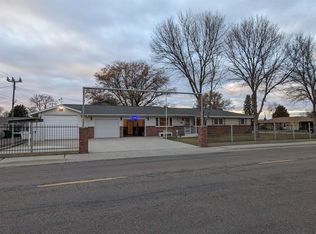 802 McDonald Rd, North Platte, NE 69101