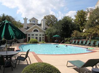 2100 Highcourt Ln APT 101, Herndon, VA 20170