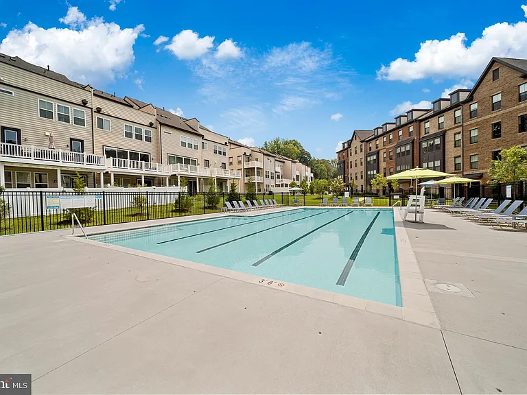 3927 Fair Ridge Dr #503 — Photo 25