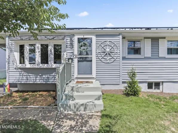405 Johnson Avenue, Union Beach, NJ 07735