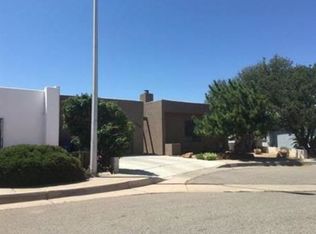 6800 Bonita Plz NE, Albuquerque, NM 87110