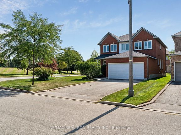 3rd image of 76 Ventura Way