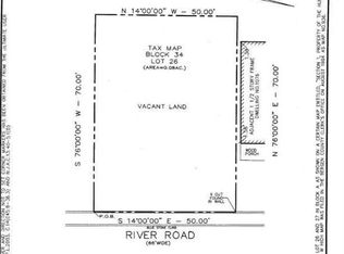 1072 River Rd, Edgewater, NJ 07020