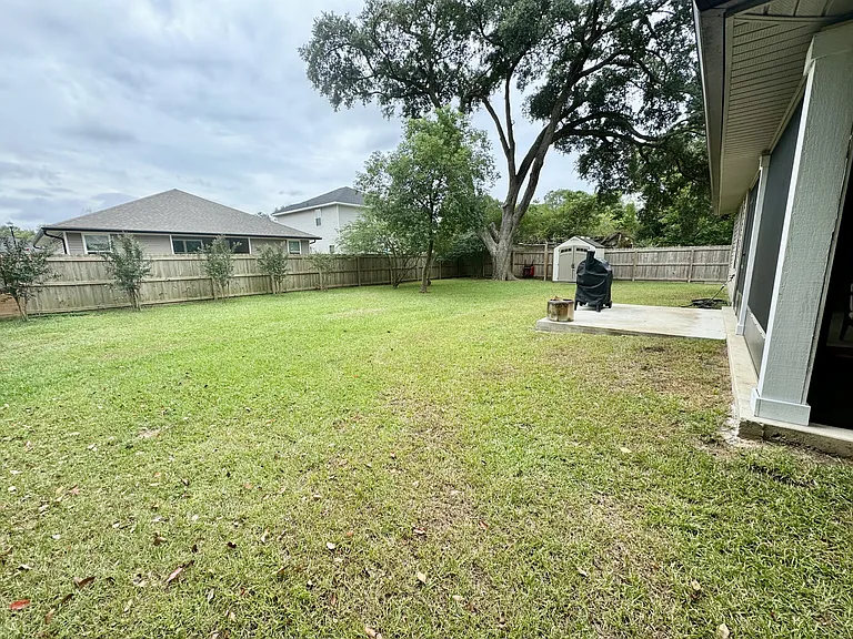 163 Beland Rd — Photo 33