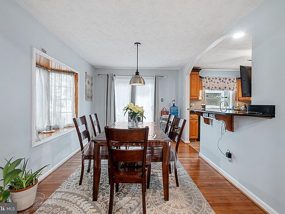 5th image of 20816 Scottsbury Dr