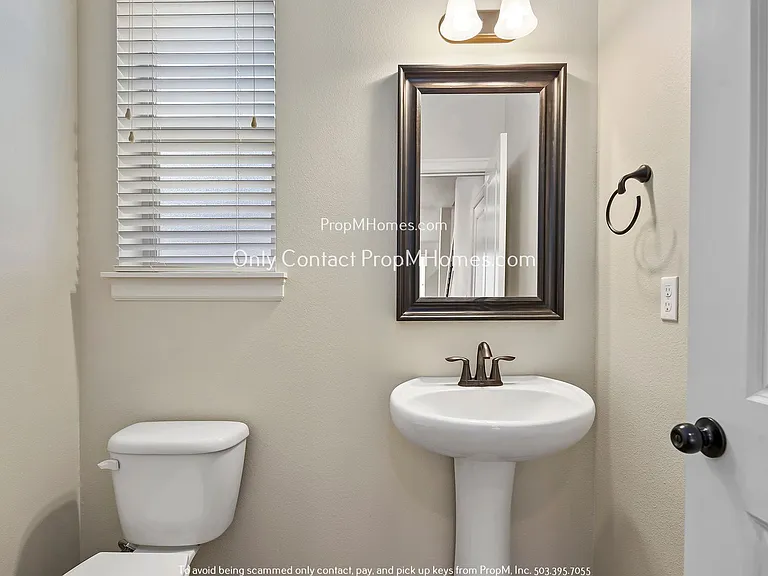 10365 SW Lisbon St — Photo 12