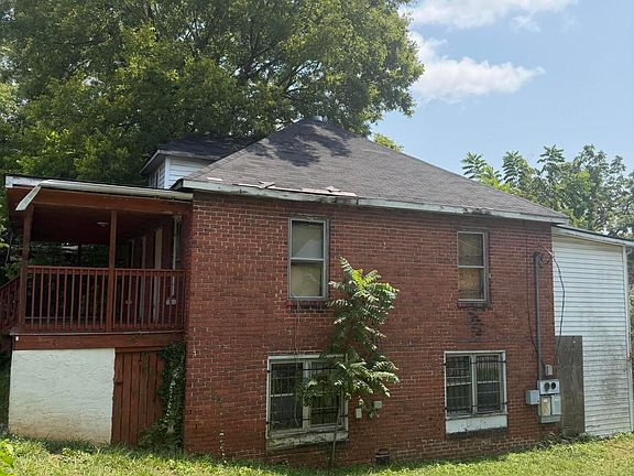 3rd image of 1228 Connecticut Ave
