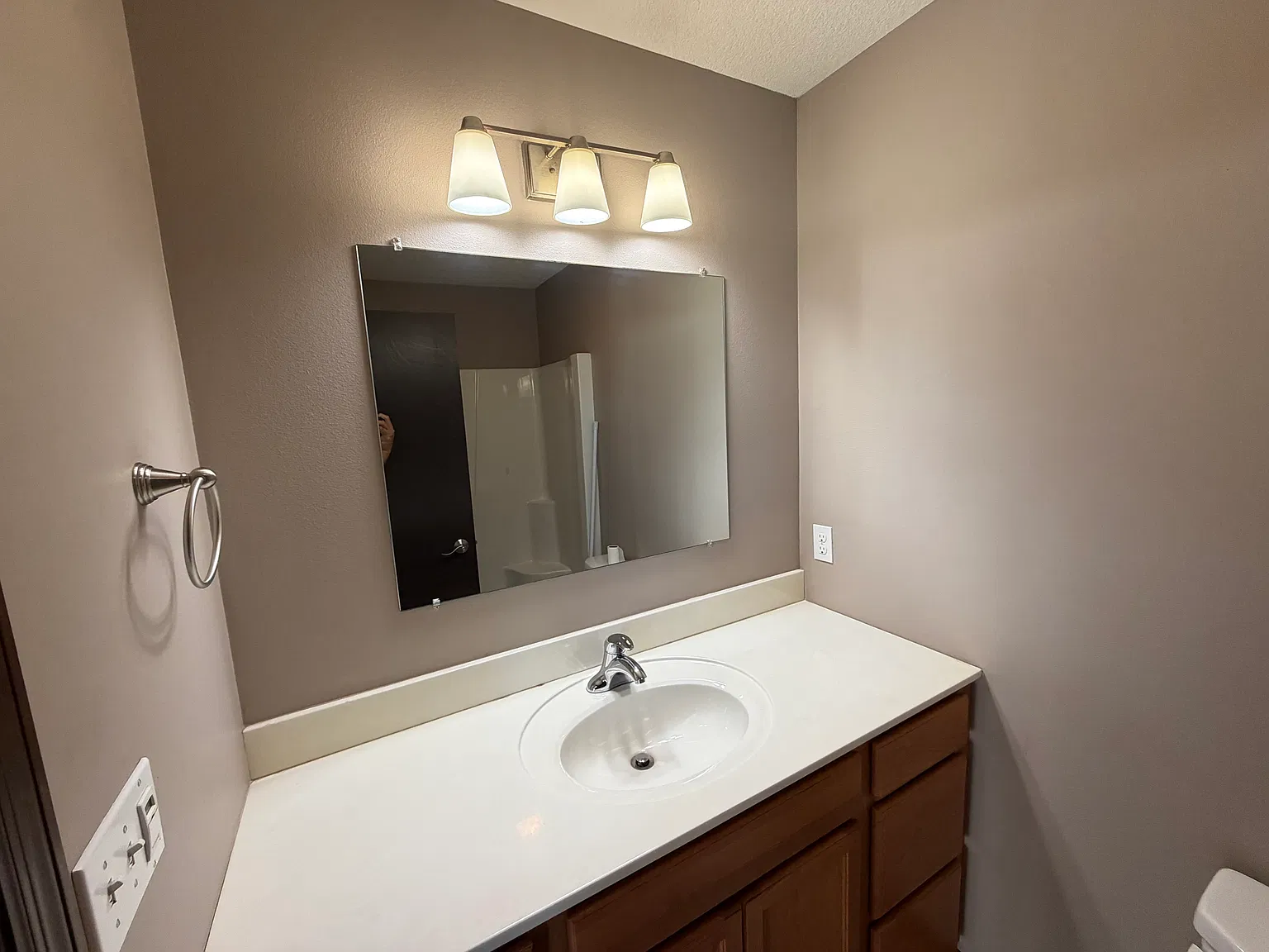 4 bed, 1651 sqft, $1,950 — Photo 2