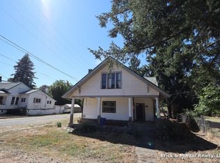 292 NE Alder St, Mill City, OR 97360