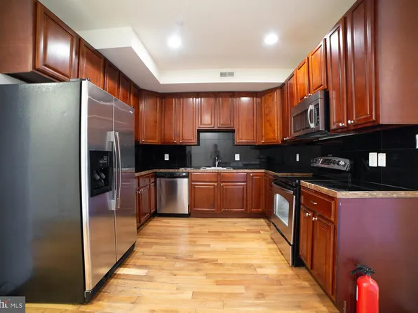 1830 N 16th St Unit 2, Philadelphia, PA 19121