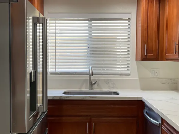 15114 Sherman Way APT 212, Los Angeles, CA 91405