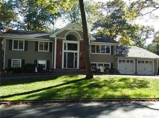 14 Ardendale Rd, East Northport, NY 11731